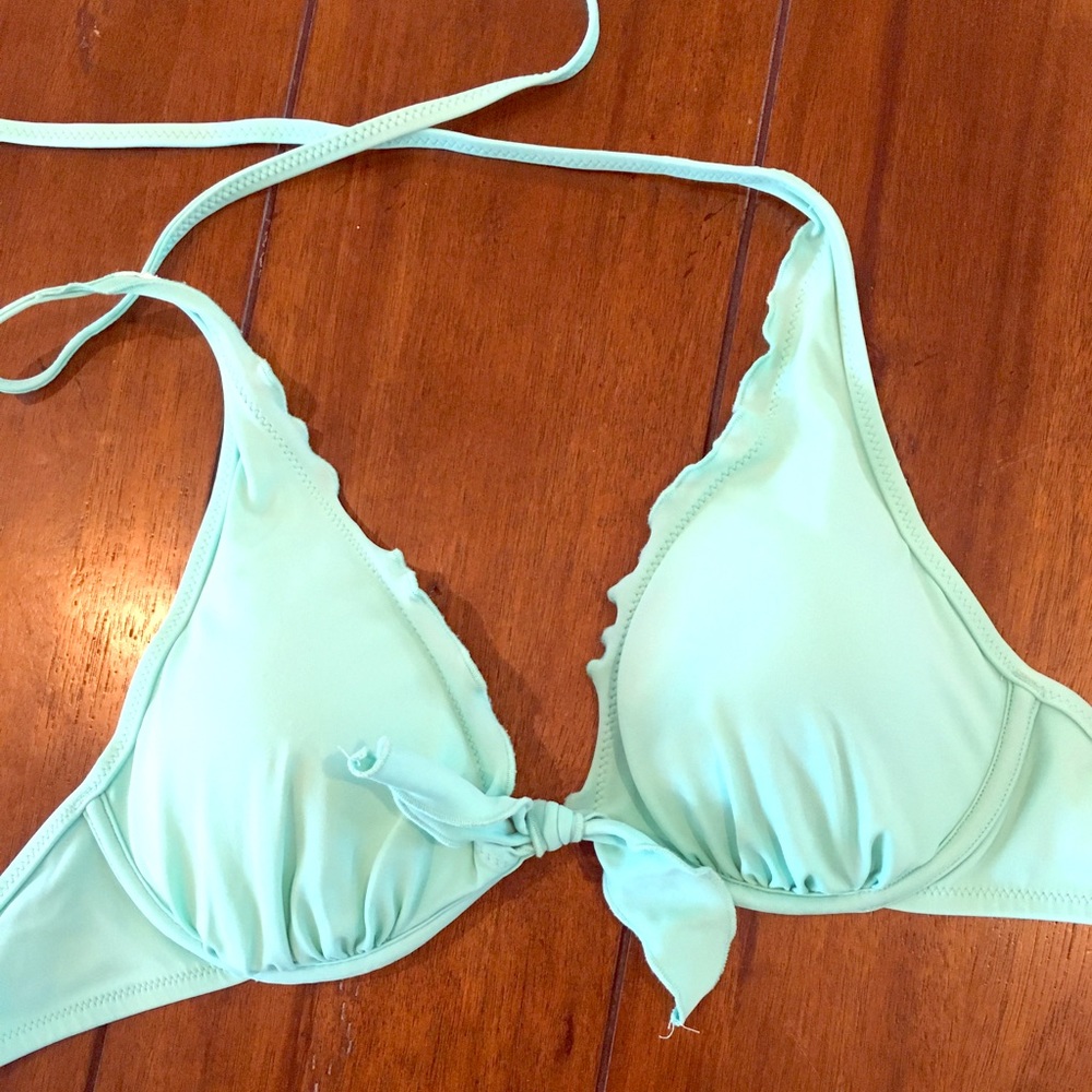 Victoria’s Secret Aqua bikini top with pads.